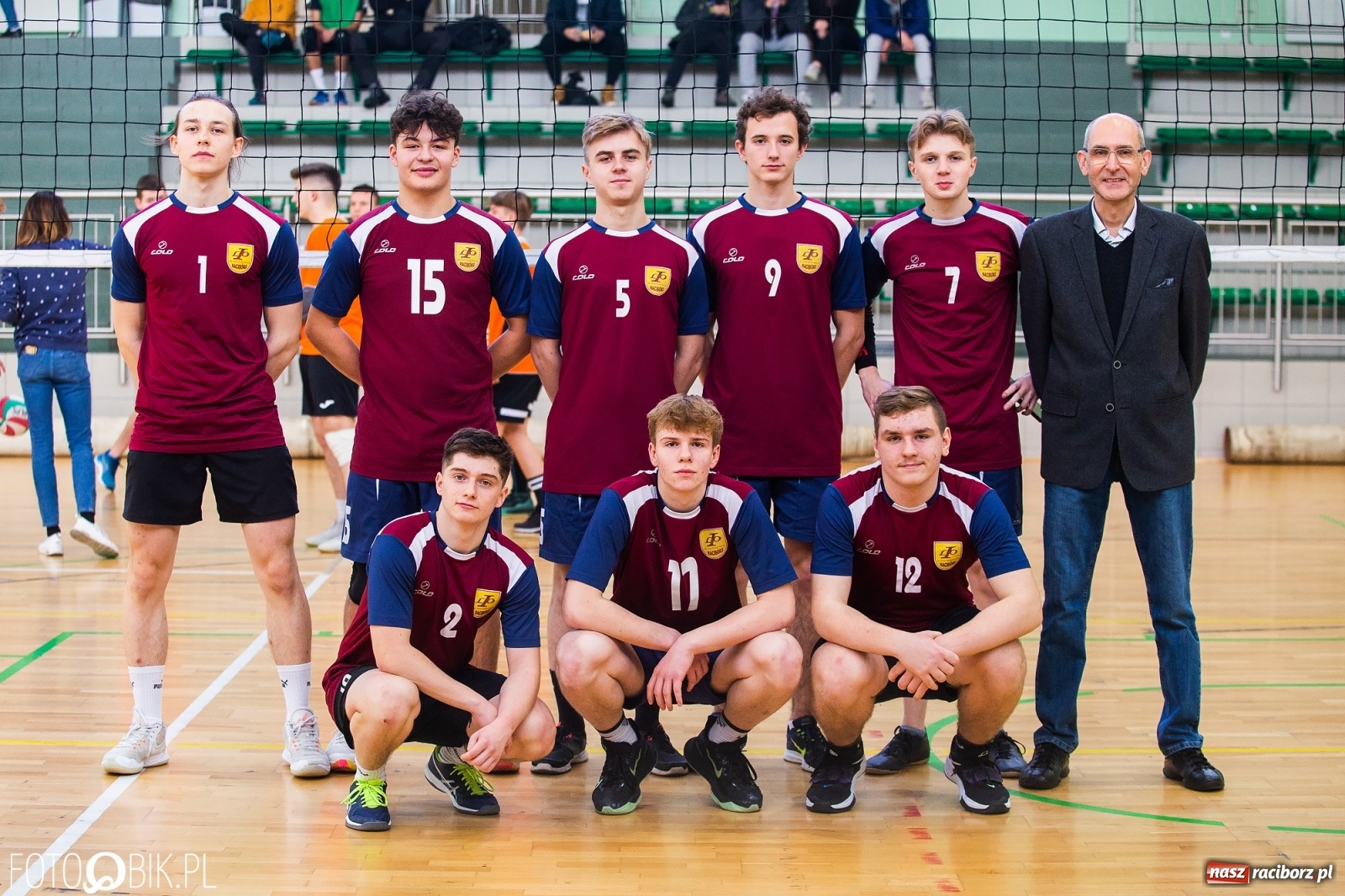 Zdjęcie w galerii na portalu naszraciborz.pl: Turniej Mikołajkowy w Piłce Siatkowej w Arenie Rafako [WYNIKI] wiadomości z regionu