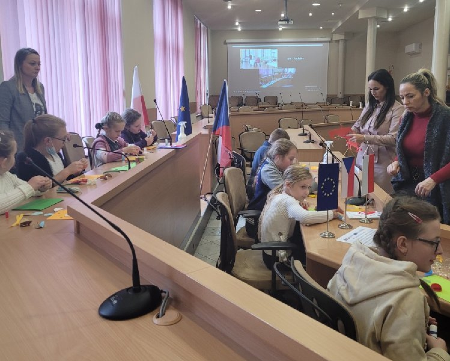 Zdjęcie w galerii na portalu naszraciborz.pl: Zdalne warsztaty w ramach współpracy Raciborza i Ostrawy-Poruby wiadomości z regionu