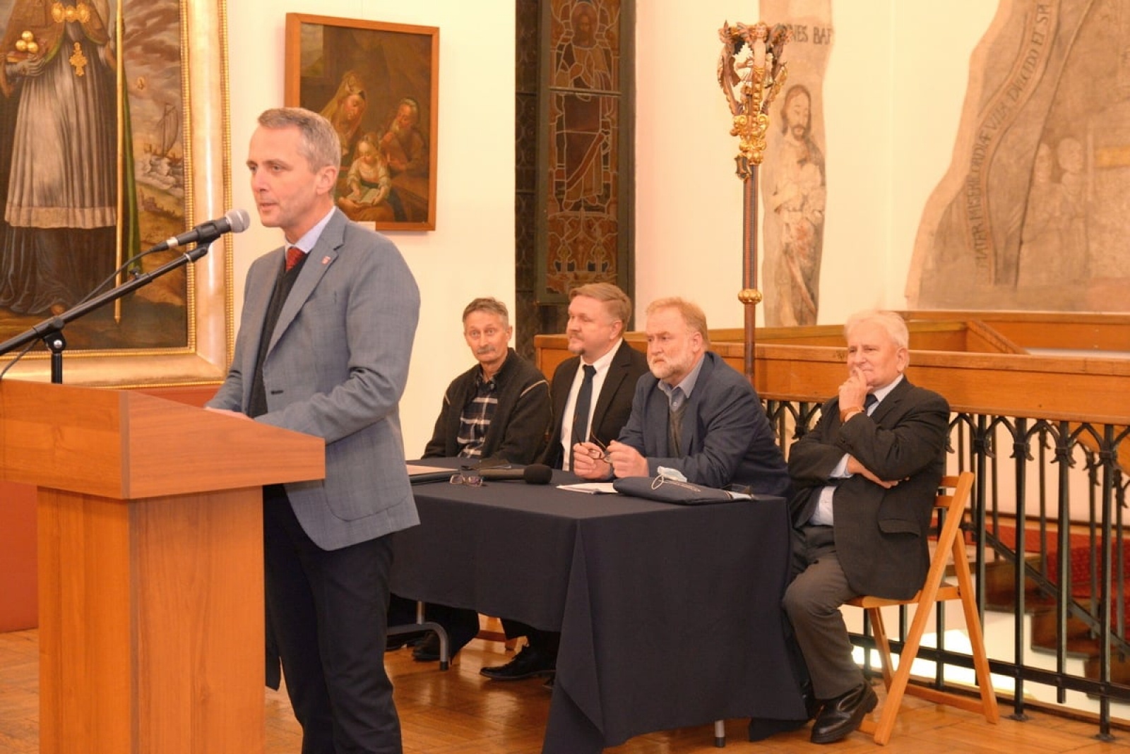 Zdjęcie w galerii na portalu naszraciborz.pl: W Muzeum promowano Atlas Historyczny Miast Polskich RACIBÓRZ wiadomości z regionu