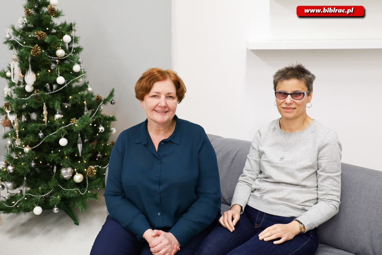 Zdjęcie w galerii na portalu naszraciborz.pl: Białą laską w stereotypy – Hanna Pasterny była gościem raciborskiej biblioteki wiadomości z regionu