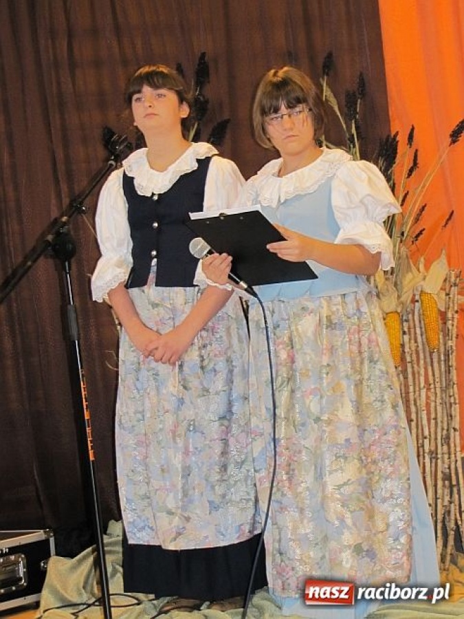 Zdjęcie w galerii na portalu naszraciborz.pl: Szkoła na Płoni obchodziła imieniny wiadomości z regionu