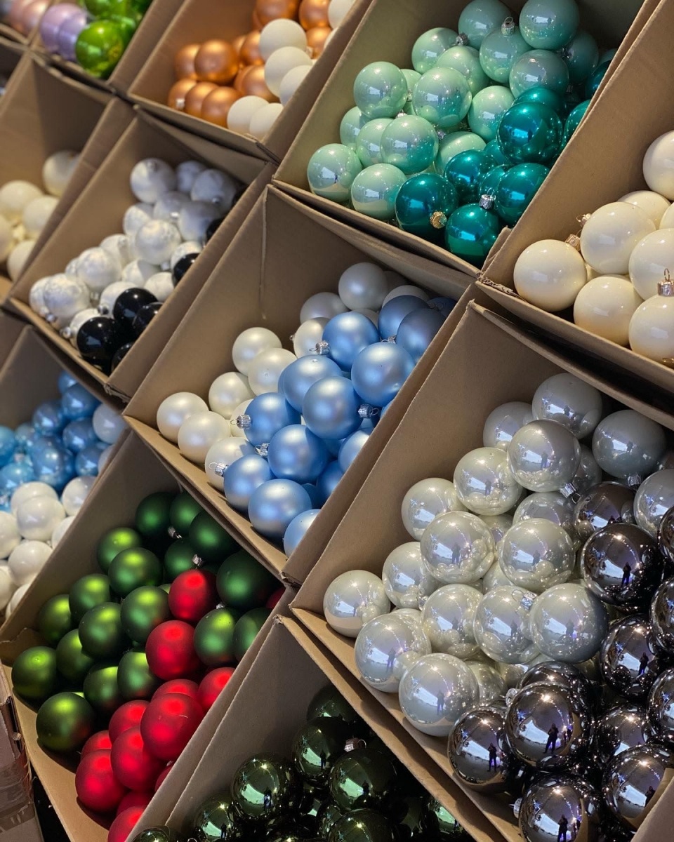 Zdjęcie w galerii na portalu naszraciborz.pl: Świat Prezentów jeszcze bliżej was - na zamku, na placu Dominikańskim i przy Auchan wiadomości z regionu