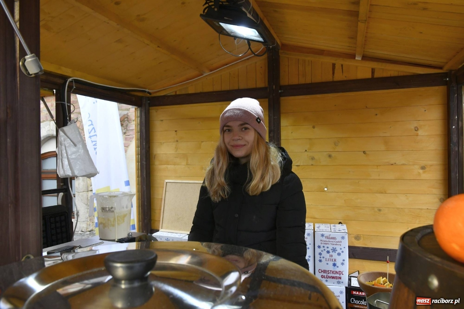 Zdjęcie w galerii na portalu naszraciborz.pl: Ruszył jarmark na zamku w Raciborzu [FOTO i WIDEO] wiadomości z regionu