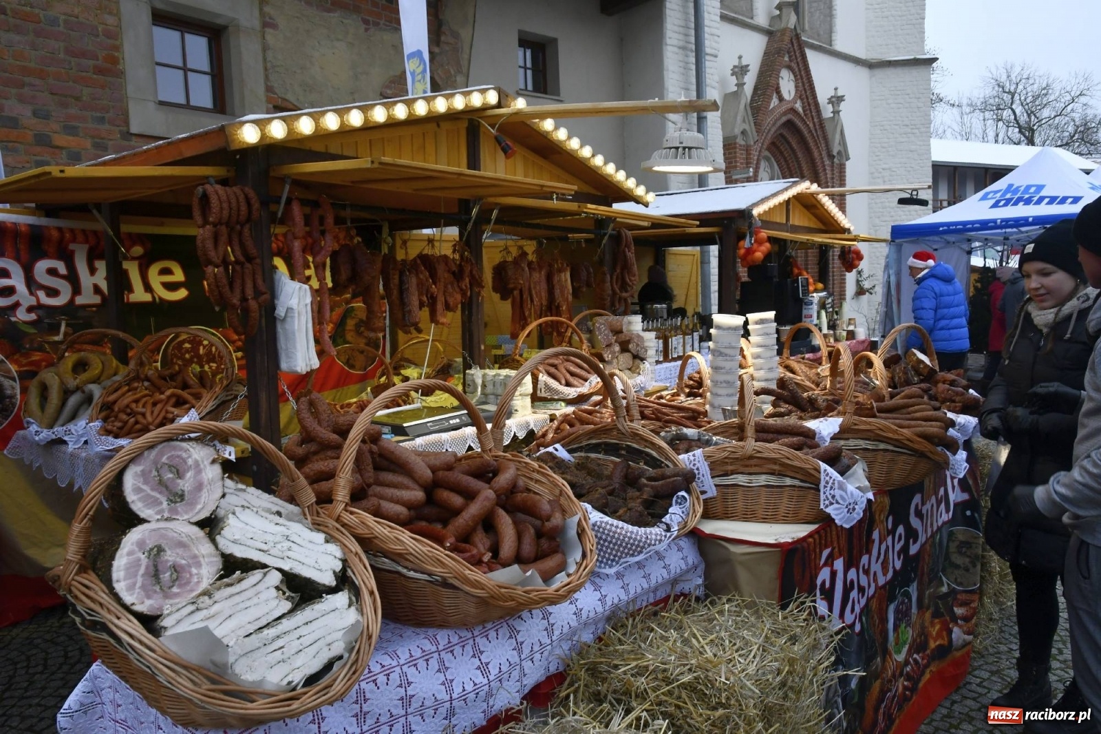 Zdjęcie w galerii na portalu naszraciborz.pl: Ruszył jarmark na zamku w Raciborzu [FOTO i WIDEO] wiadomości z regionu