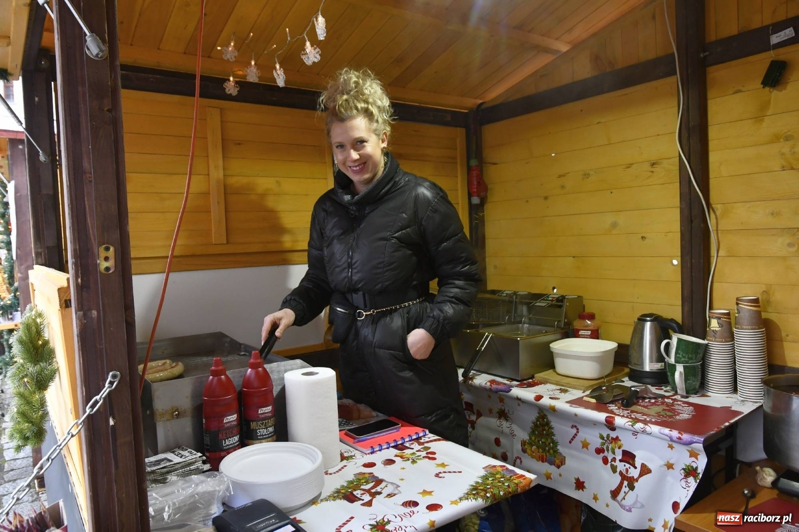 Zdjęcie w galerii na portalu naszraciborz.pl: Ruszył jarmark na zamku w Raciborzu [FOTO i WIDEO] wiadomości z regionu