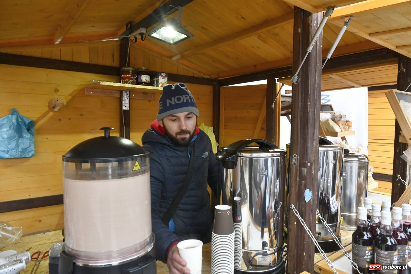 Zdjęcie w galerii na portalu naszraciborz.pl: Ruszył jarmark na zamku w Raciborzu [FOTO i WIDEO] wiadomości z regionu