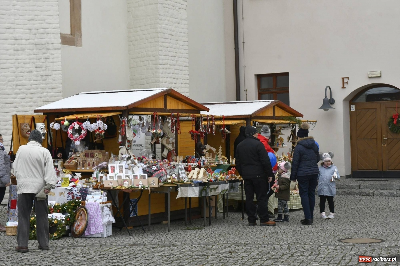 Zdjęcie w galerii na portalu naszraciborz.pl: Ruszył jarmark na zamku w Raciborzu [FOTO i WIDEO] wiadomości z regionu
