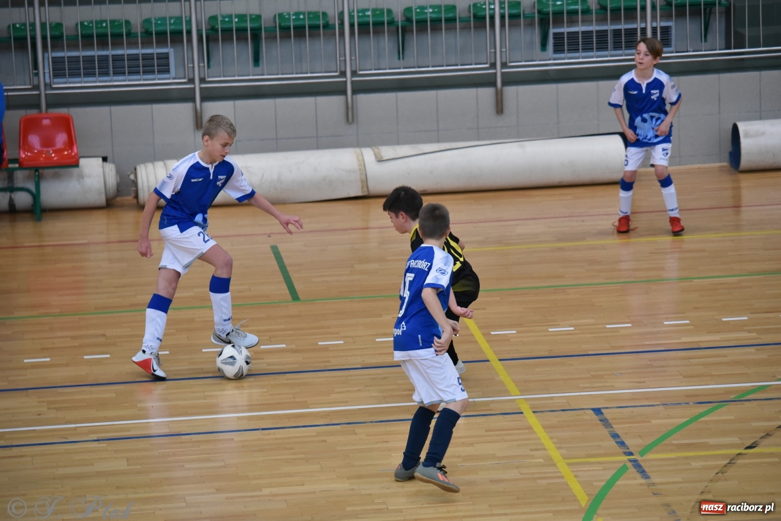 Zdjęcie w galerii na portalu naszraciborz.pl: Halowy turniej o puchar prezesa LKS 07 Markowice [FOTO] wiadomości z regionu