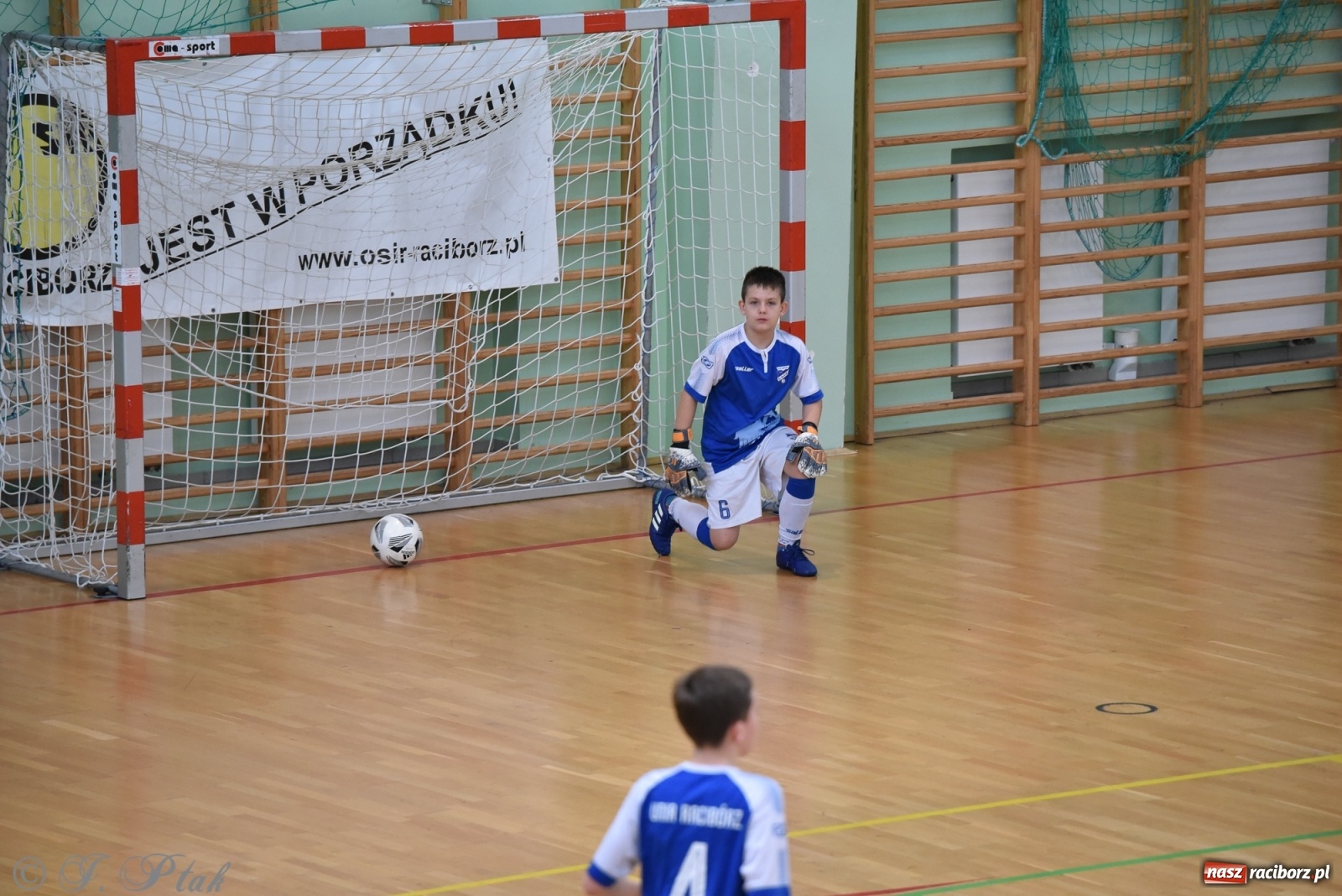 Zdjęcie w galerii na portalu naszraciborz.pl: Halowy turniej o puchar prezesa LKS 07 Markowice [FOTO] wiadomości z regionu
