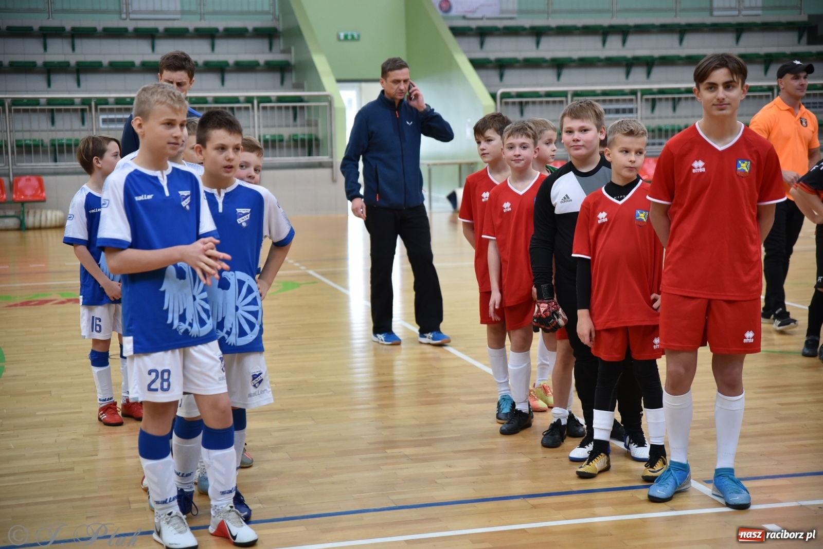 Zdjęcie w galerii na portalu naszraciborz.pl: Halowy turniej o puchar prezesa LKS 07 Markowice [FOTO] wiadomości z regionu