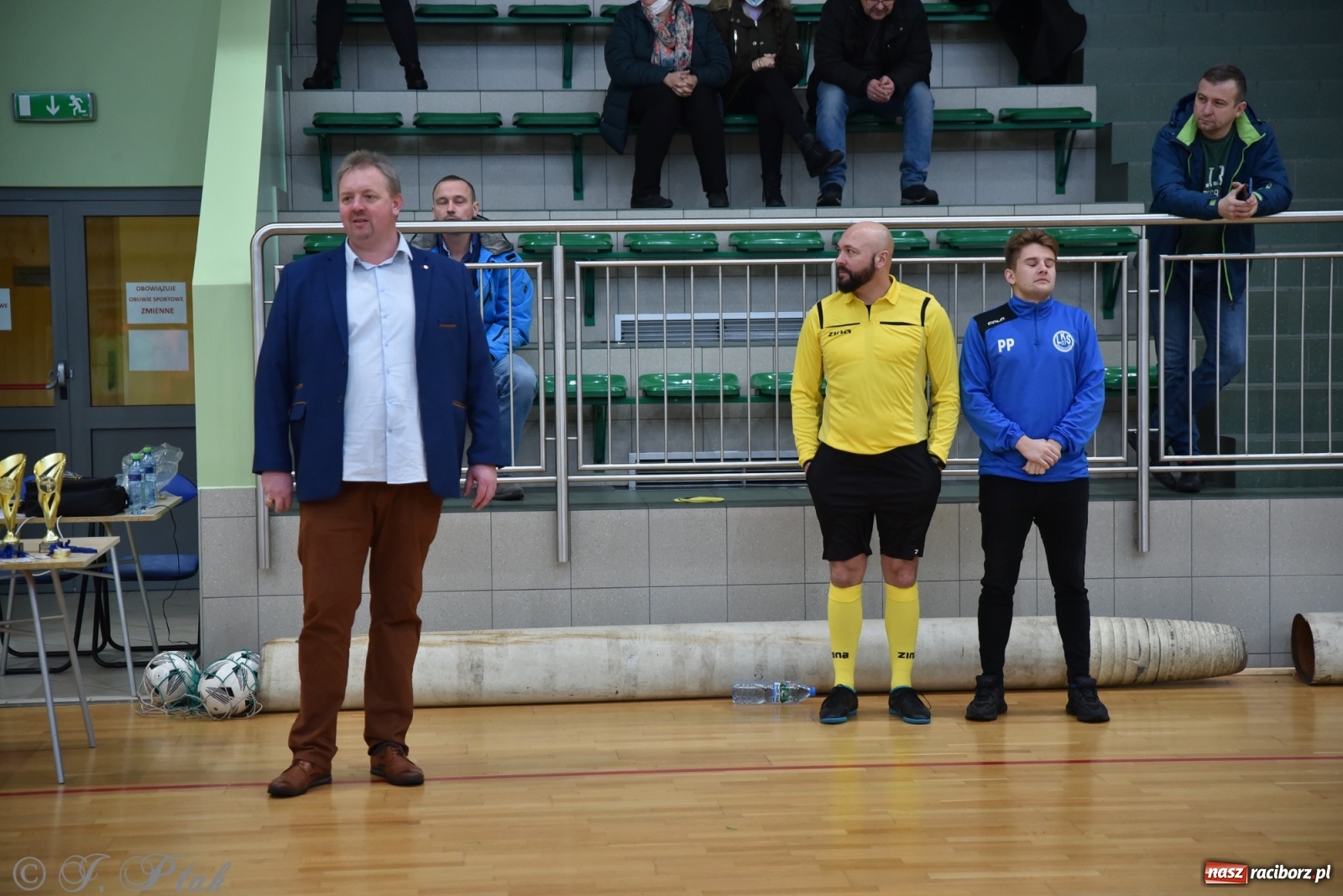 Zdjęcie w galerii na portalu naszraciborz.pl: Halowy turniej o puchar prezesa LKS 07 Markowice [FOTO] wiadomości z regionu