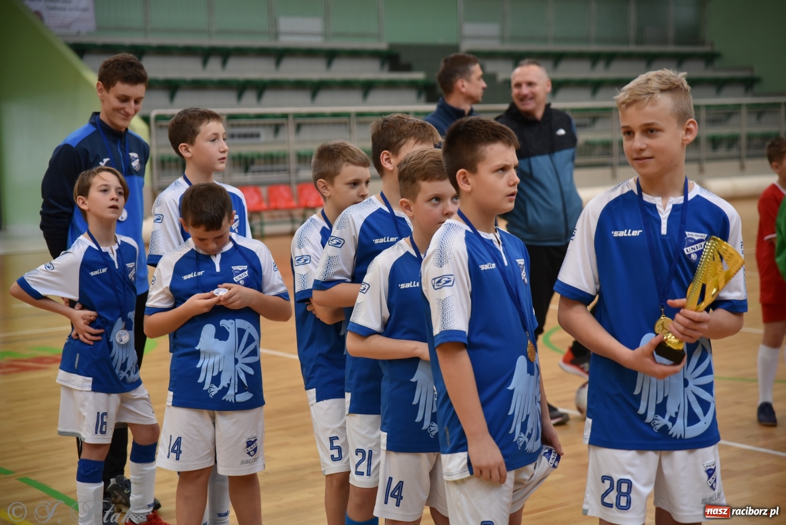 Zdjęcie w galerii na portalu naszraciborz.pl: Halowy turniej o puchar prezesa LKS 07 Markowice [FOTO] wiadomości z regionu