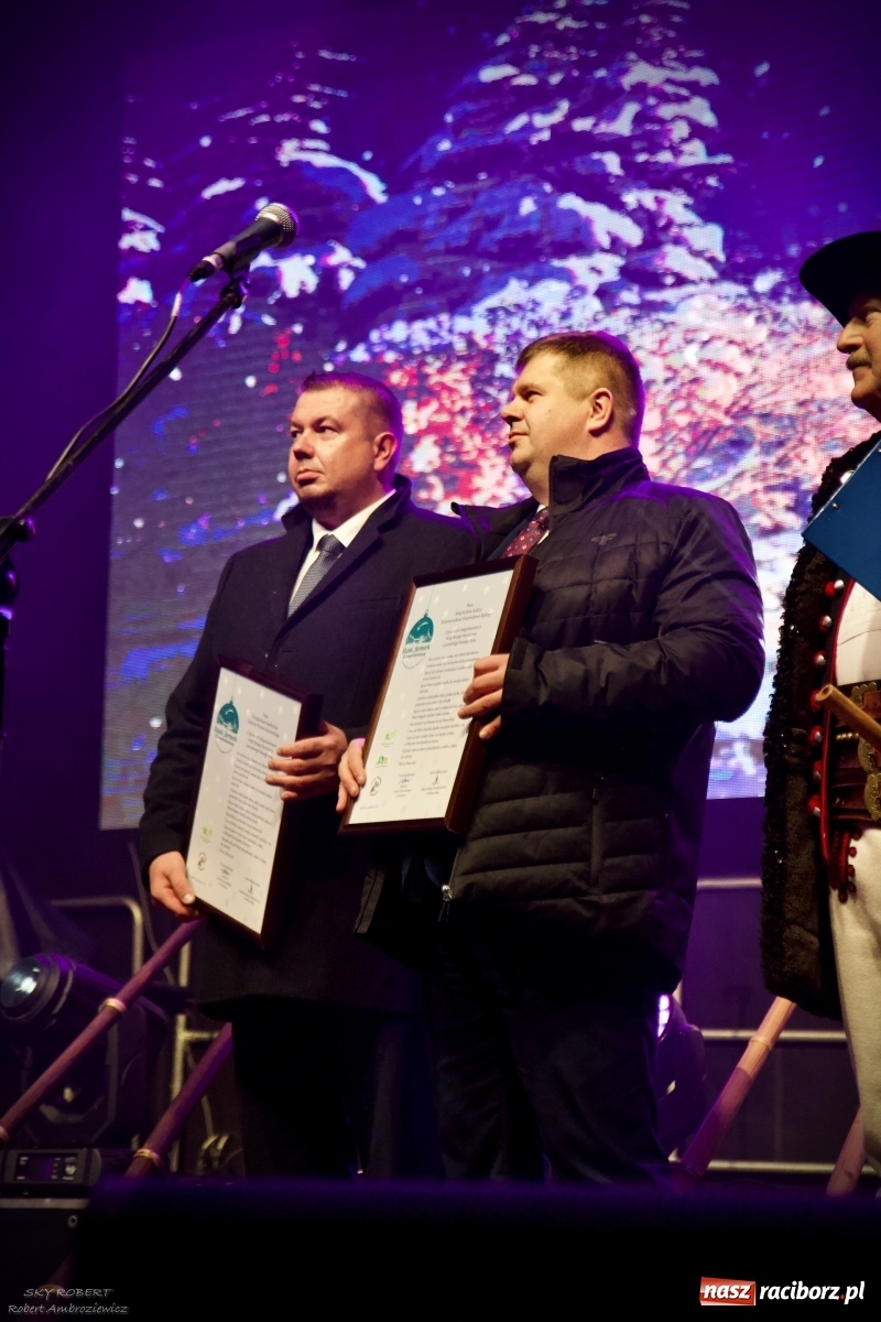 Zdjęcie w galerii na portalu naszraciborz.pl: Oficjalne otwarcie jarmarku i chwila zakłopotania wiadomości z regionu