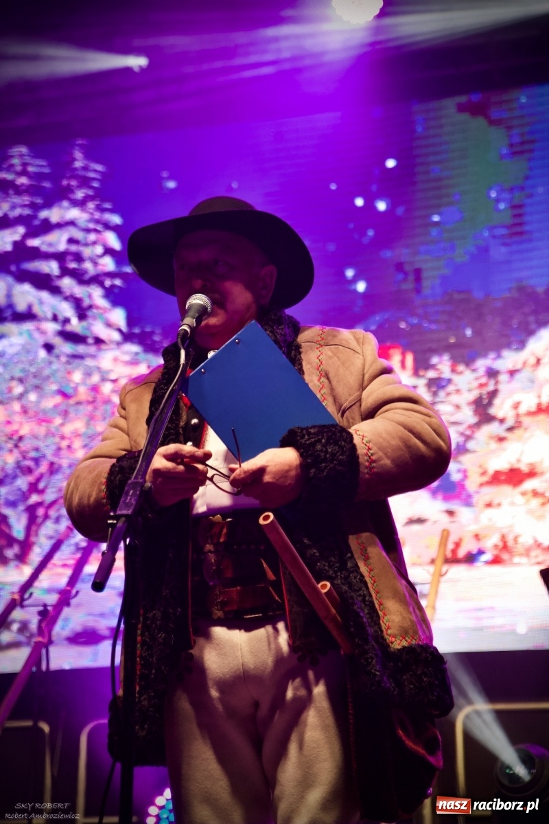 Zdjęcie w galerii na portalu naszraciborz.pl: Oficjalne otwarcie jarmarku i chwila zakłopotania wiadomości z regionu