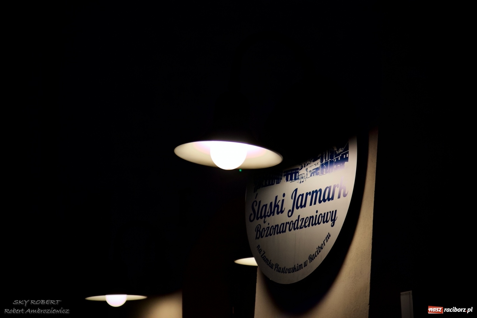 Zdjęcie w galerii na portalu naszraciborz.pl: Oficjalne otwarcie jarmarku i chwila zakłopotania wiadomości z regionu