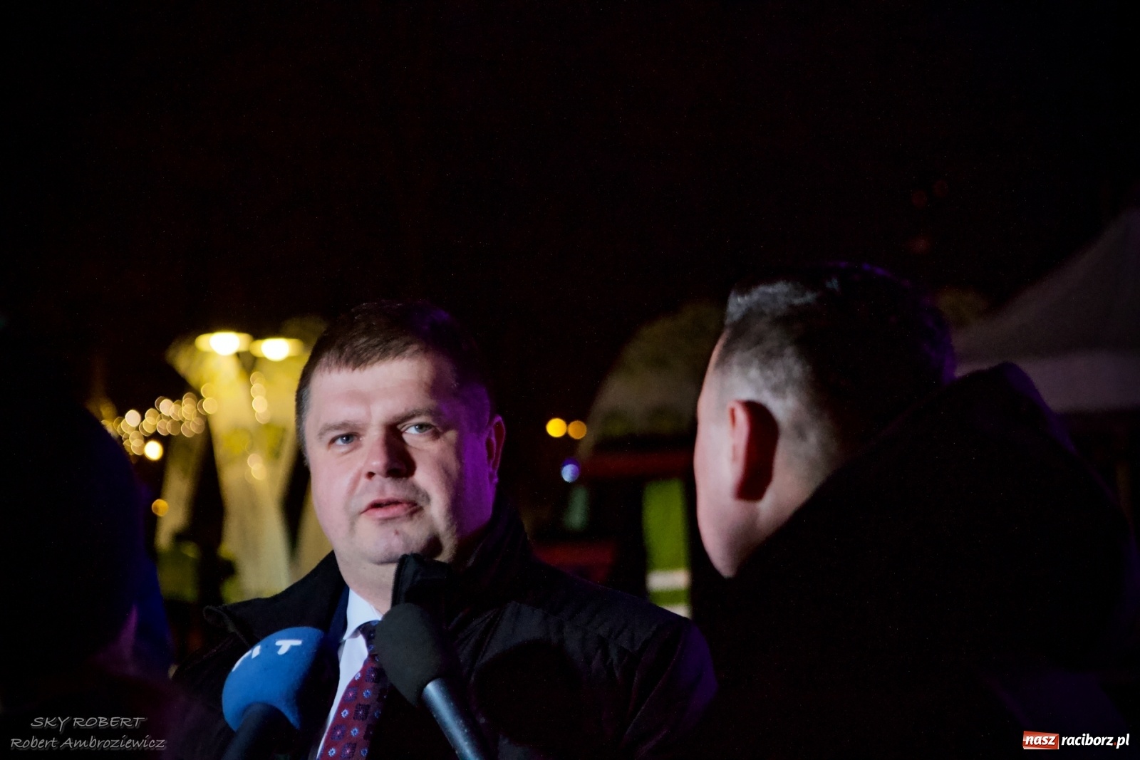 Zdjęcie w galerii na portalu naszraciborz.pl: Oficjalne otwarcie jarmarku i chwila zakłopotania wiadomości z regionu