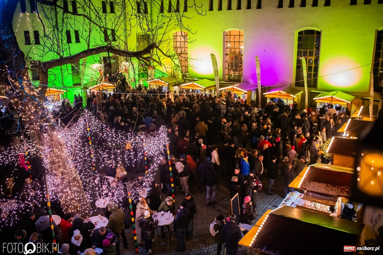 Zdjęcie w galerii na portalu naszraciborz.pl: Golec uOrkiestra rozgrzała publiczność na jarmarku [FOTO i WIDEO] wiadomości z regionu