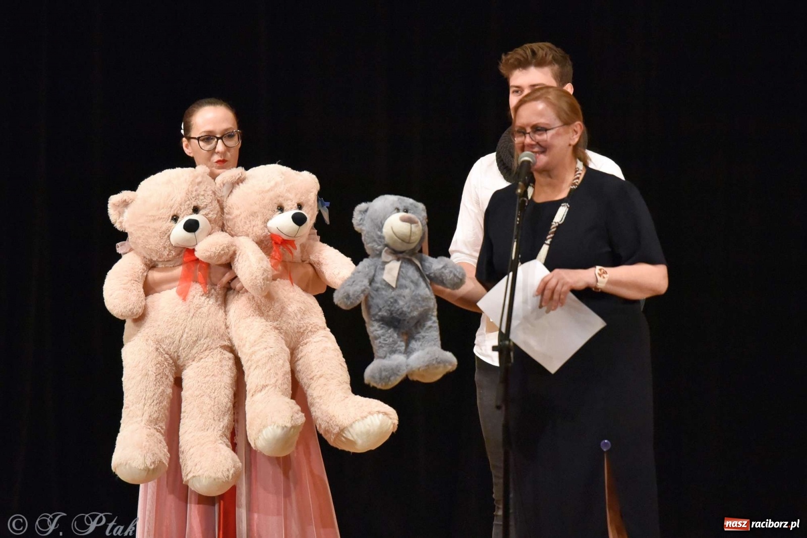 Zdjęcie w galerii na portalu naszraciborz.pl: Źródło podsumowało zbiórkę dla Beaty Leśniewskiej wiadomości z regionu