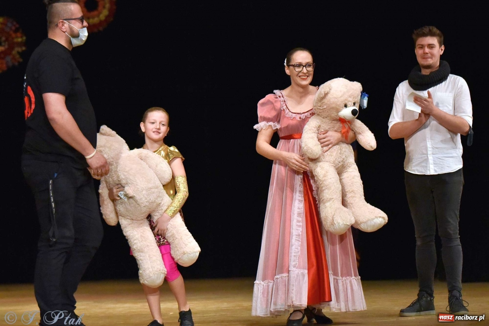 Zdjęcie w galerii na portalu naszraciborz.pl: Źródło podsumowało zbiórkę dla Beaty Leśniewskiej wiadomości z regionu