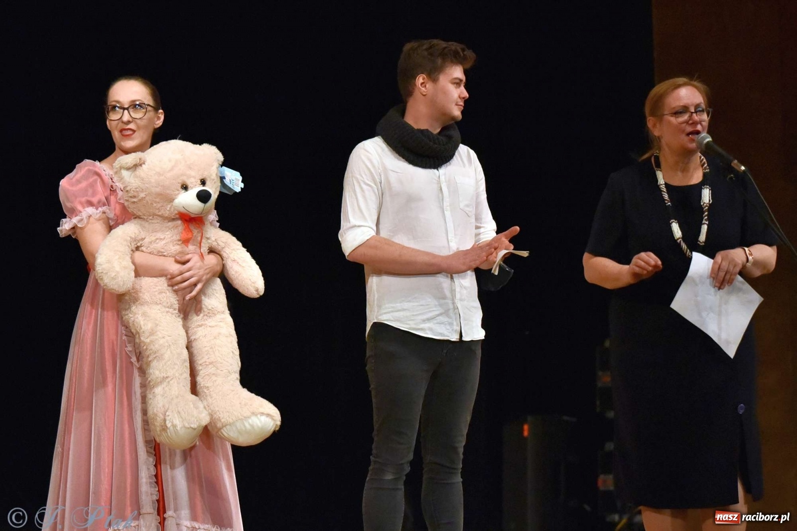 Zdjęcie w galerii na portalu naszraciborz.pl: Źródło podsumowało zbiórkę dla Beaty Leśniewskiej wiadomości z regionu