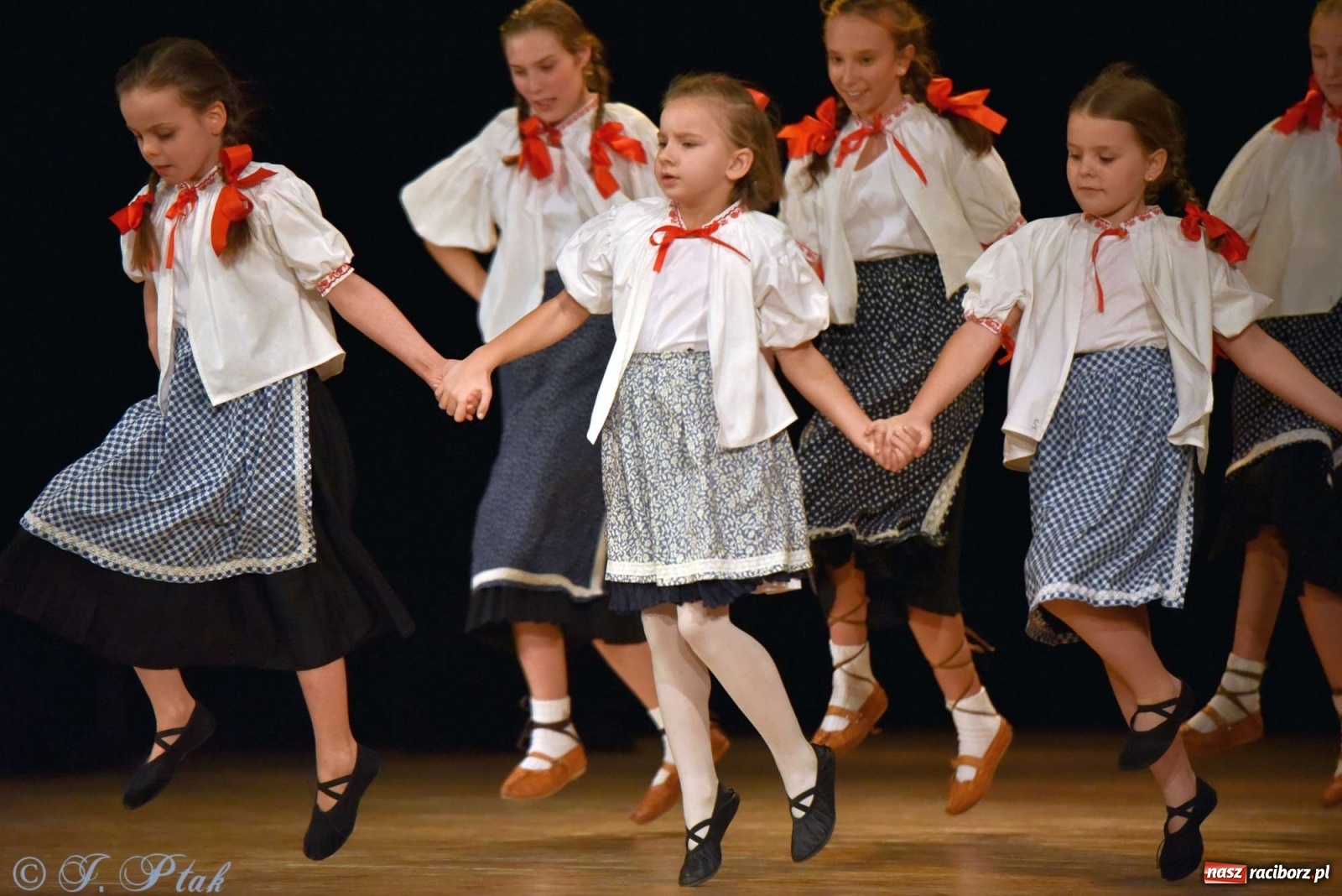 Zdjęcie w galerii na portalu naszraciborz.pl: Źródło podsumowało zbiórkę dla Beaty Leśniewskiej wiadomości z regionu