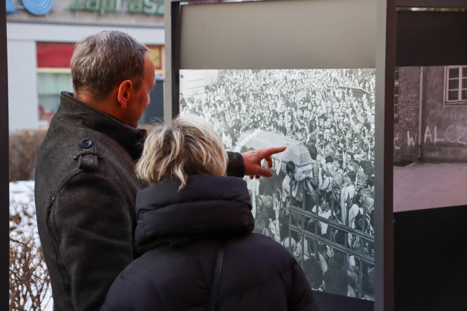 Zdjęcie w galerii na portalu naszraciborz.pl: Czas apokalipsy. W przeddzień rocznicy stanu wojennego w Raciborzu wiadomości z regionu