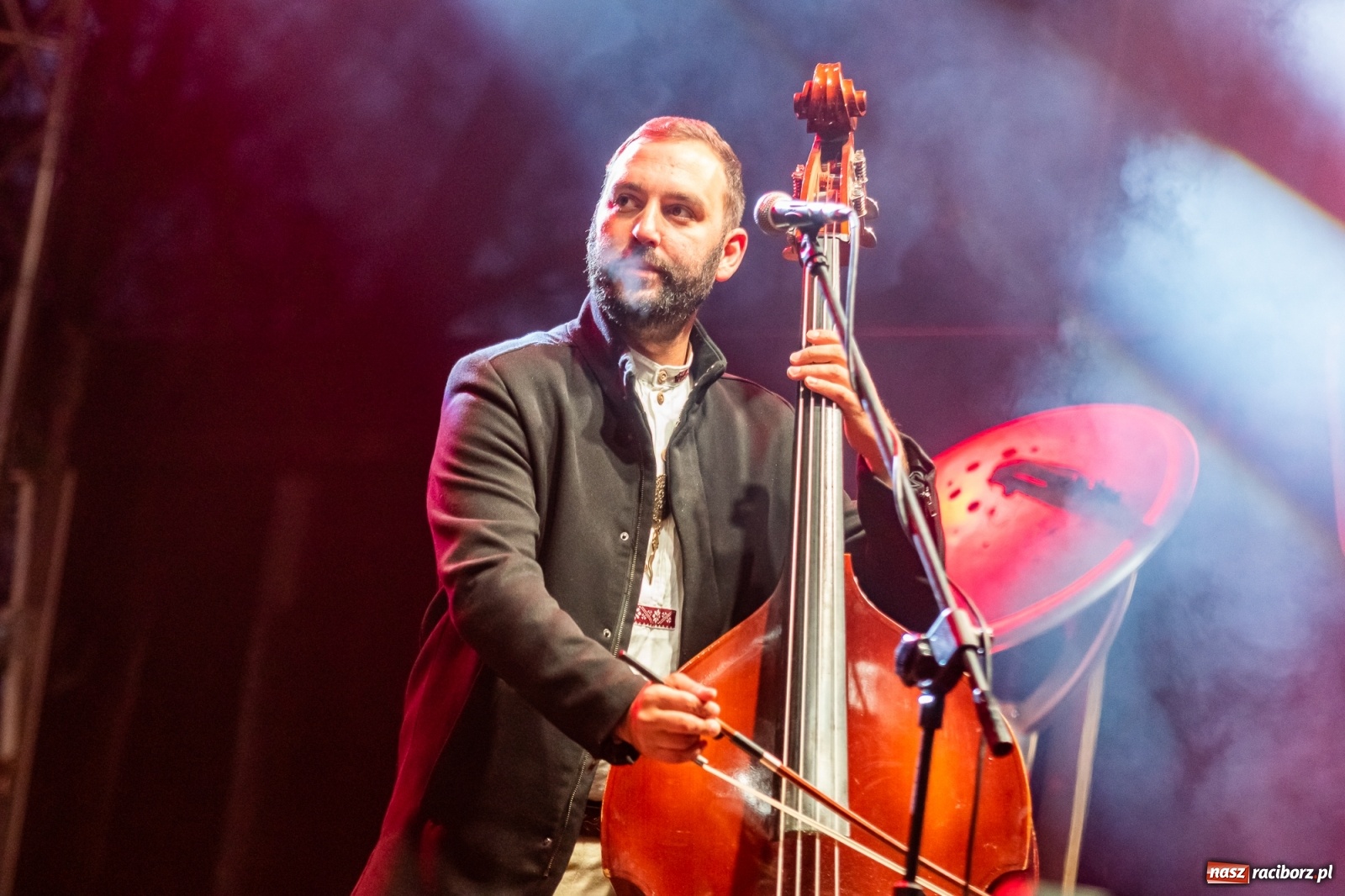 Zdjęcie w galerii na portalu naszraciborz.pl: Chóralne śpiewy i góralskie rytmy - niedziela na zamkowym jarmarku [FOTO i WIDEO] wiadomości z regionu
