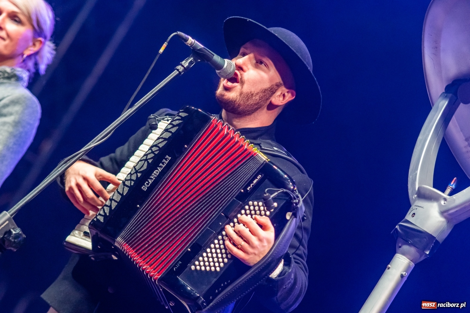 Zdjęcie w galerii na portalu naszraciborz.pl: Chóralne śpiewy i góralskie rytmy - niedziela na zamkowym jarmarku [FOTO i WIDEO] wiadomości z regionu