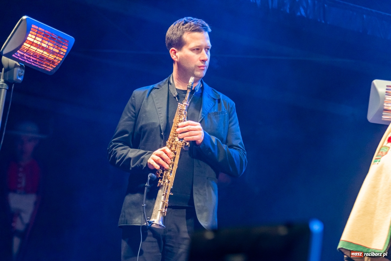 Zdjęcie w galerii na portalu naszraciborz.pl: Chóralne śpiewy i góralskie rytmy - niedziela na zamkowym jarmarku [FOTO i WIDEO] wiadomości z regionu