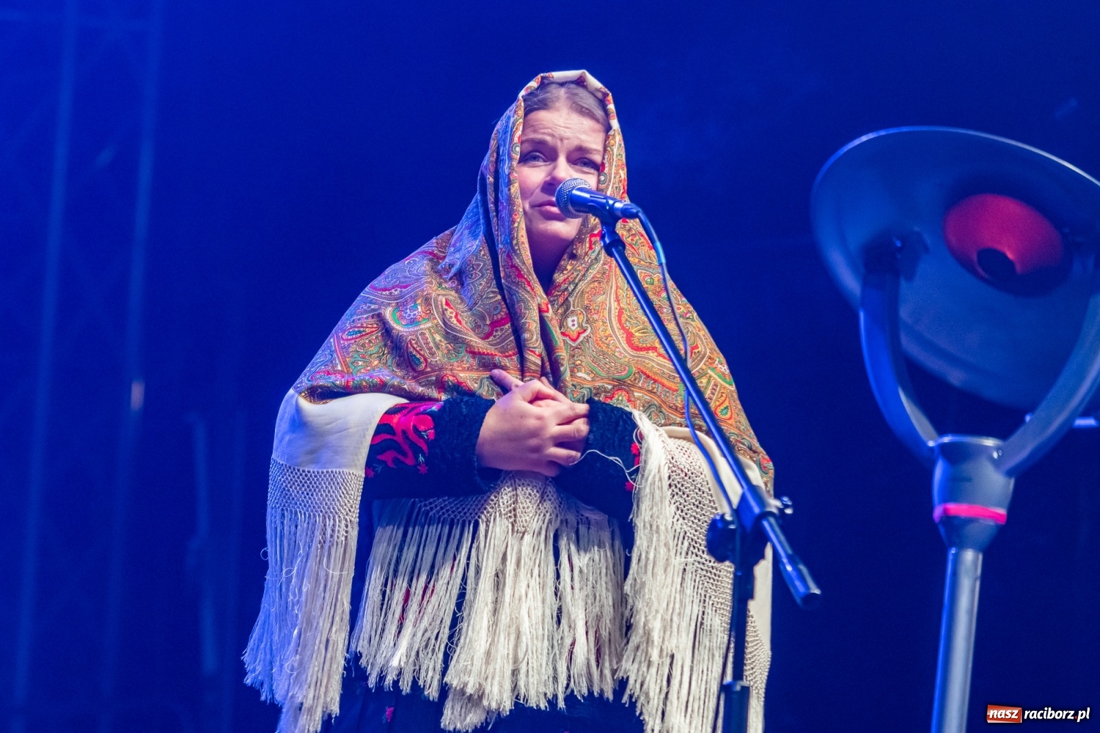 Zdjęcie w galerii na portalu naszraciborz.pl: Chóralne śpiewy i góralskie rytmy - niedziela na zamkowym jarmarku [FOTO i WIDEO] wiadomości z regionu