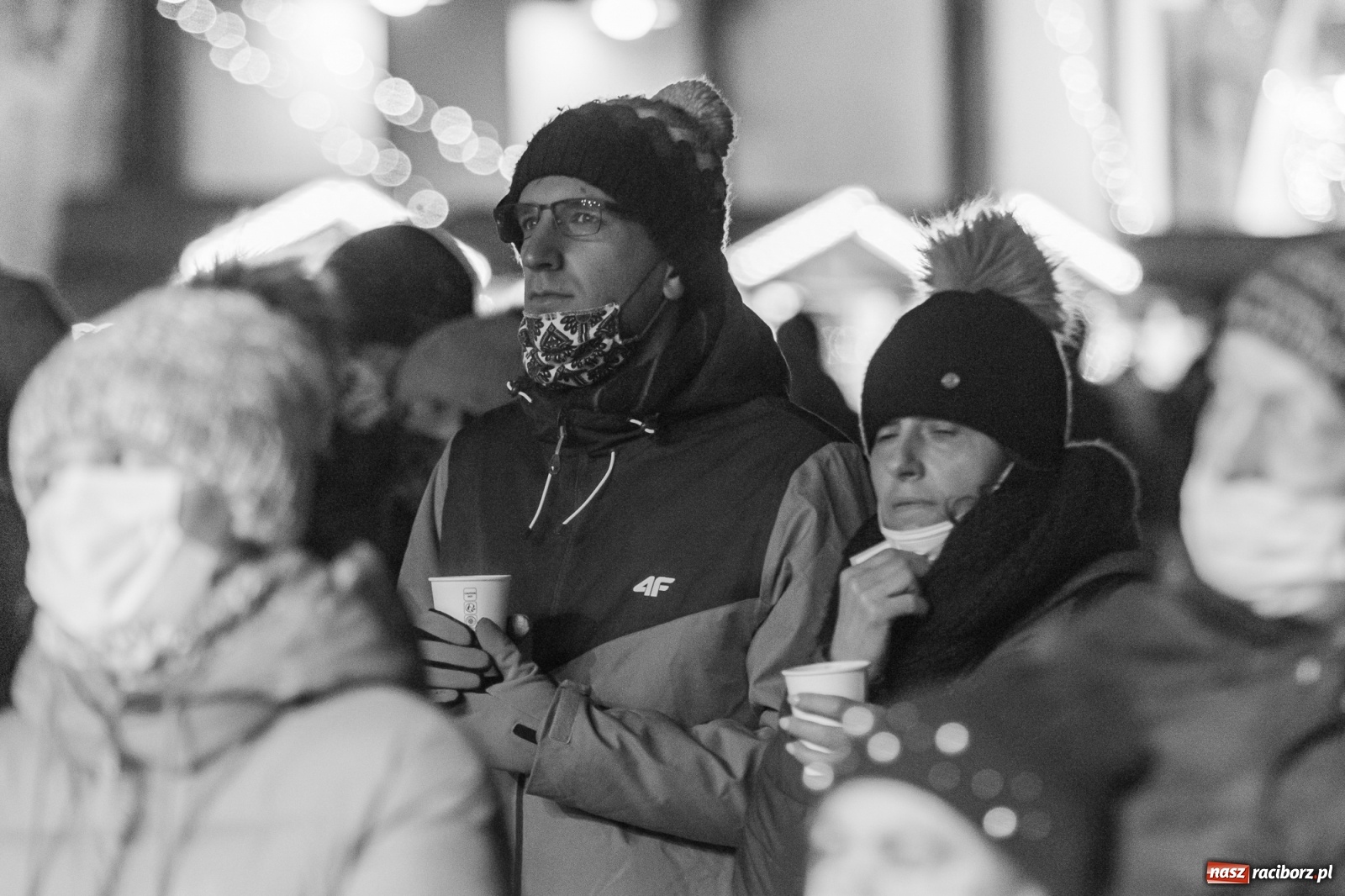 Zdjęcie w galerii na portalu naszraciborz.pl: Chóralne śpiewy i góralskie rytmy - niedziela na zamkowym jarmarku [FOTO i WIDEO] wiadomości z regionu
