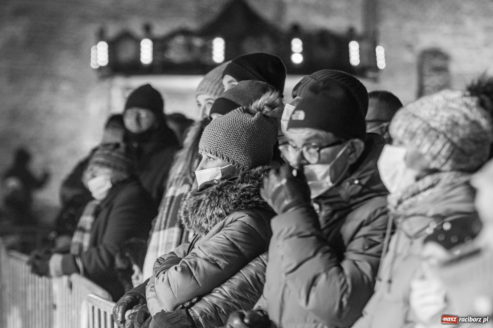 Zdjęcie w galerii na portalu naszraciborz.pl: Chóralne śpiewy i góralskie rytmy - niedziela na zamkowym jarmarku [FOTO i WIDEO] wiadomości z regionu