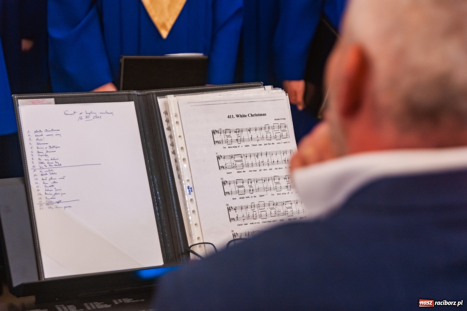 Zdjęcie w galerii na portalu naszraciborz.pl: Chóralne śpiewy i góralskie rytmy - niedziela na zamkowym jarmarku [FOTO i WIDEO] wiadomości z regionu