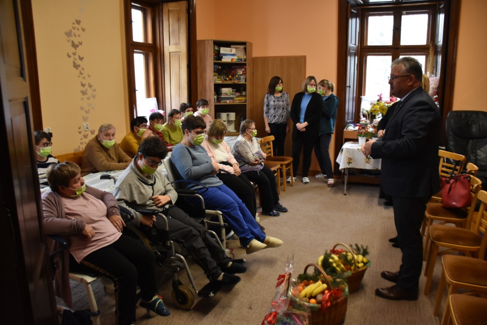 Zdjęcie w galerii na portalu naszraciborz.pl: Świąteczna wizyta w Różanym Pałacu wiadomości z regionu