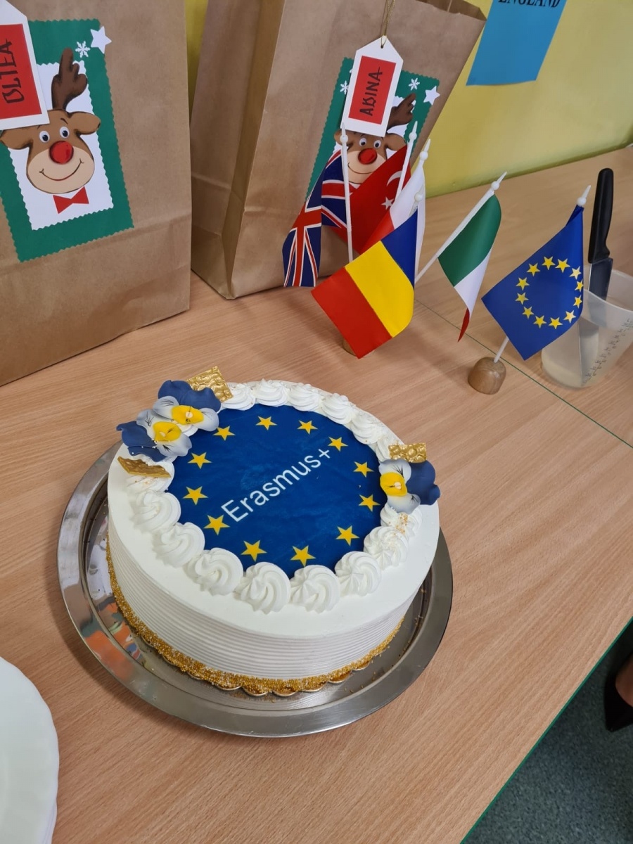 Zdjęcie w galerii na portalu naszraciborz.pl: Kolejne spotkanie Erasmus+ w szkole w Brzeźnicy wiadomości z regionu