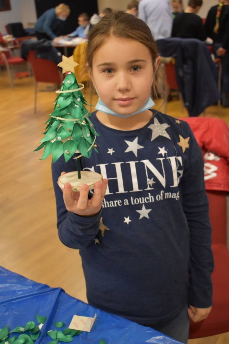 Zdjęcie w galerii na portalu naszraciborz.pl: Jarmark zamkowy. Dzieci na scenie i świąteczne wynalazki wiadomości z regionu