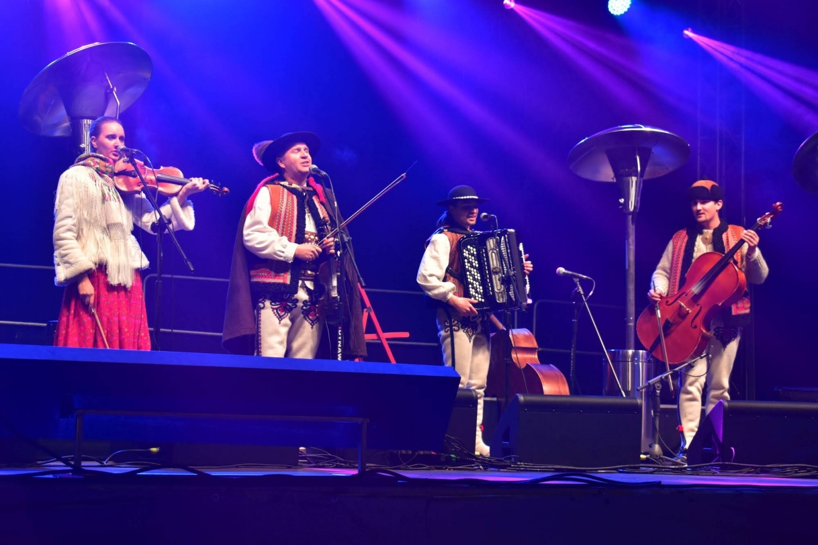 Zdjęcie w galerii na portalu naszraciborz.pl: Raciborska Plania i górale - poniedziałek na zamku wiadomości z regionu