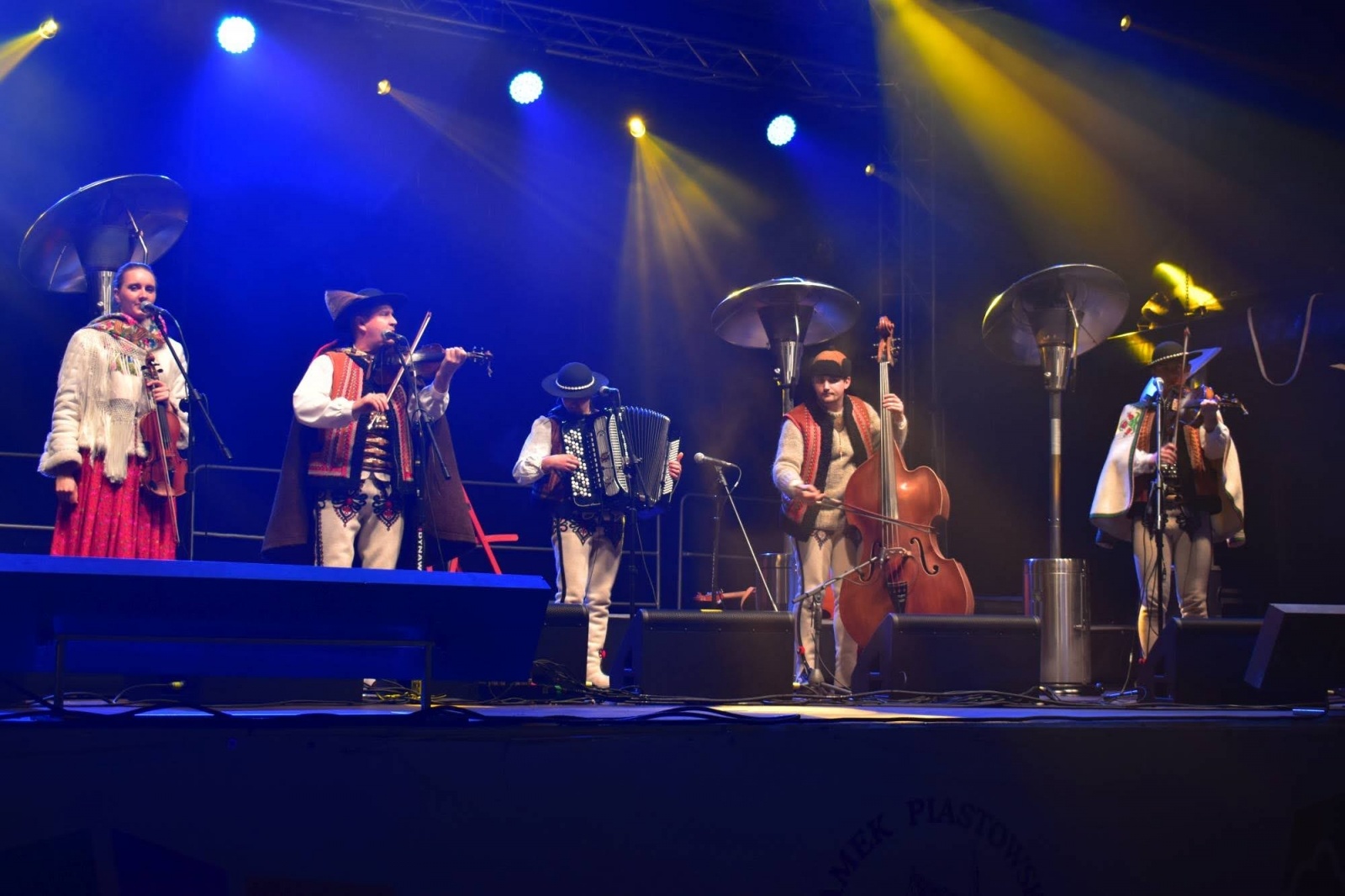 Zdjęcie w galerii na portalu naszraciborz.pl: Raciborska Plania i górale - poniedziałek na zamku wiadomości z regionu