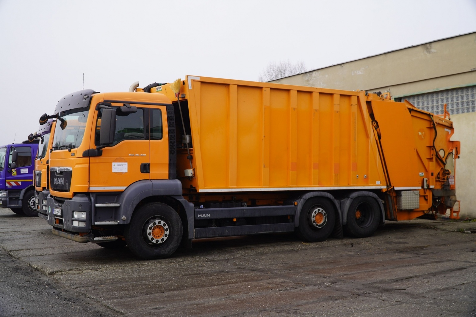 Zdjęcie w galerii na portalu naszraciborz.pl: Silni, zwarci, gotowi. Flota PK w styczniu wyruszy po odpady wiadomości z regionu