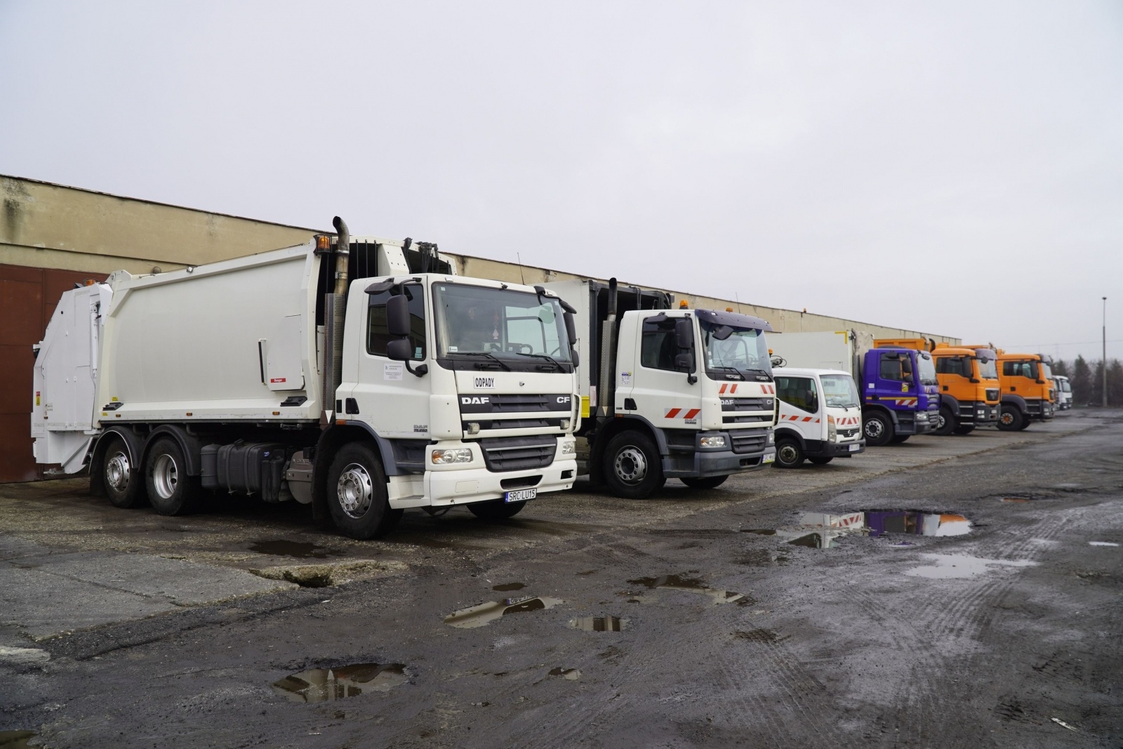 Zdjęcie w galerii na portalu naszraciborz.pl: Silni, zwarci, gotowi. Flota PK w styczniu wyruszy po odpady wiadomości z regionu