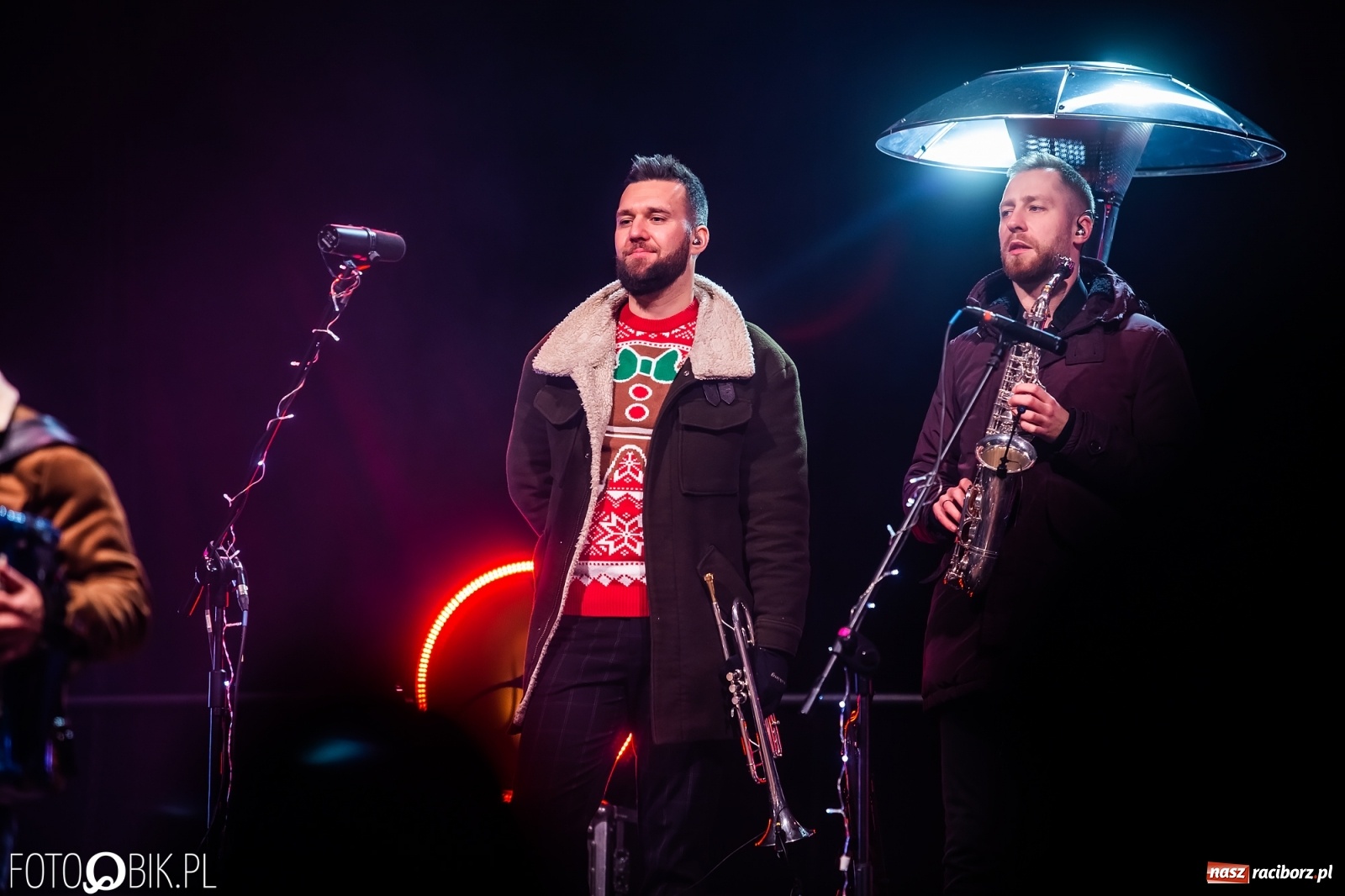 Zdjęcie w galerii na portalu naszraciborz.pl: Enej kolędowo na zamku w Raciborzu [WIDEO] wiadomości z regionu