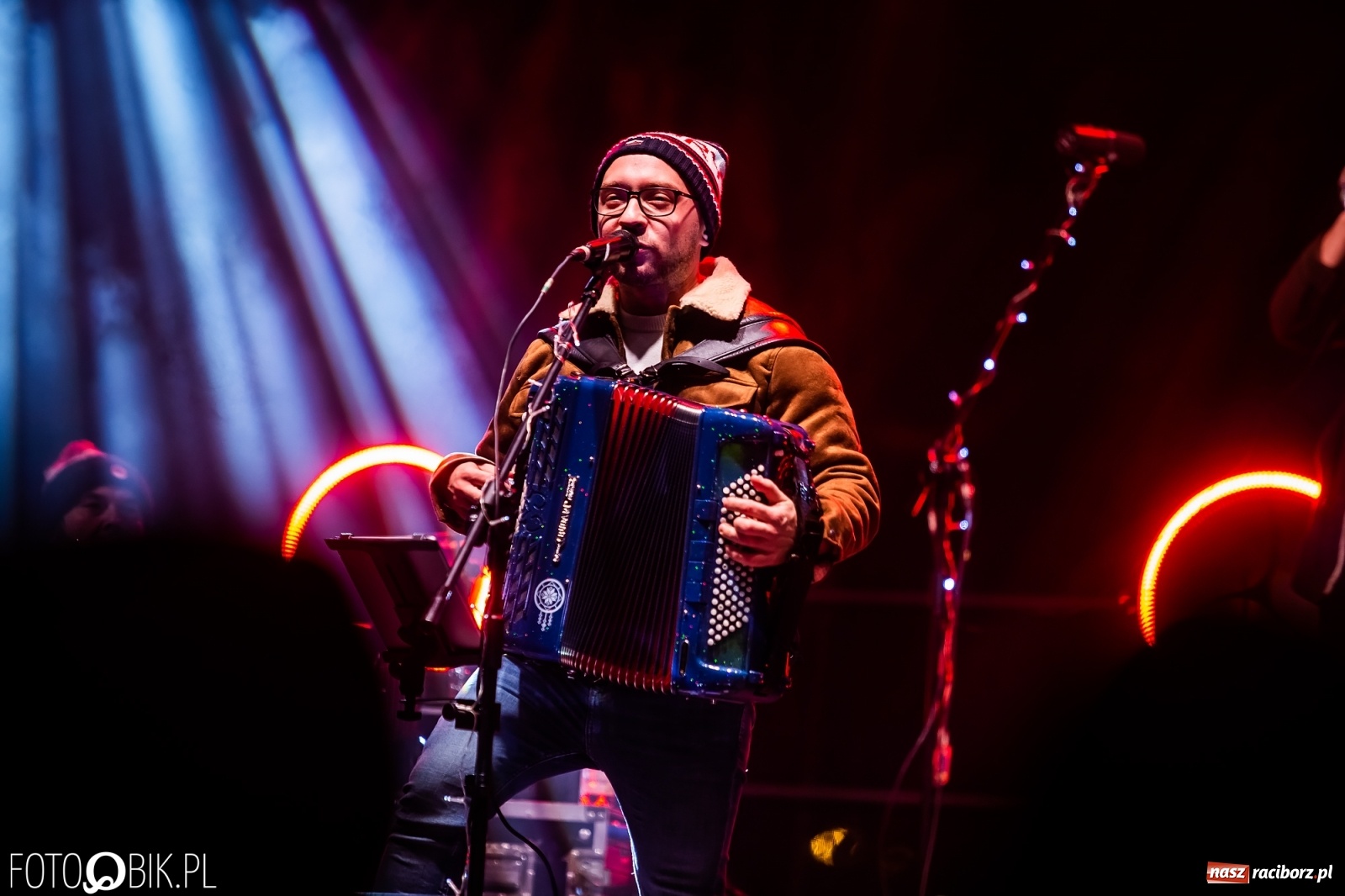 Zdjęcie w galerii na portalu naszraciborz.pl: Enej kolędowo na zamku w Raciborzu [WIDEO] wiadomości z regionu