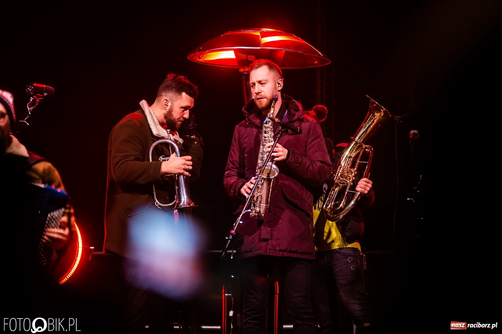 Zdjęcie w galerii na portalu naszraciborz.pl: Enej kolędowo na zamku w Raciborzu [WIDEO] wiadomości z regionu
