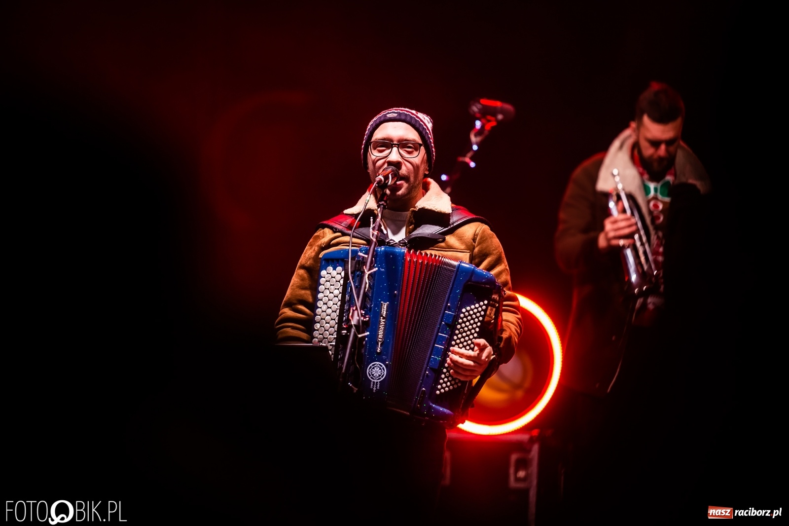 Zdjęcie w galerii na portalu naszraciborz.pl: Enej kolędowo na zamku w Raciborzu [WIDEO] wiadomości z regionu