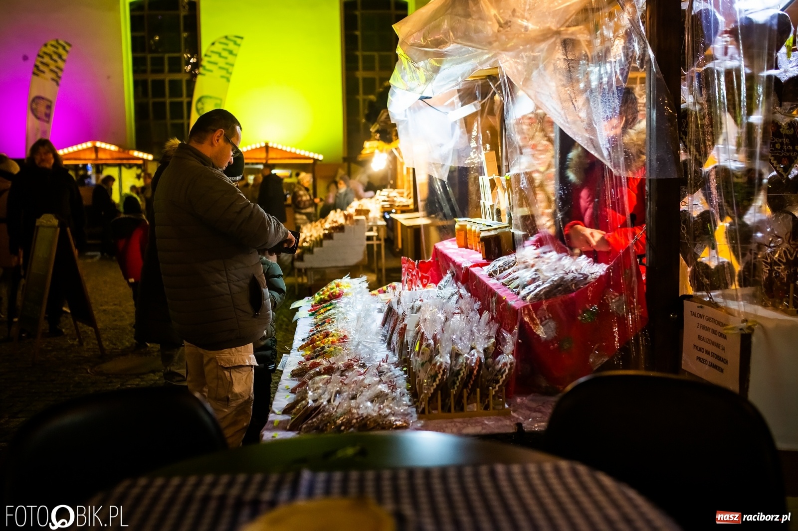 Zdjęcie w galerii na portalu naszraciborz.pl: Enej kolędowo na zamku w Raciborzu [WIDEO] wiadomości z regionu