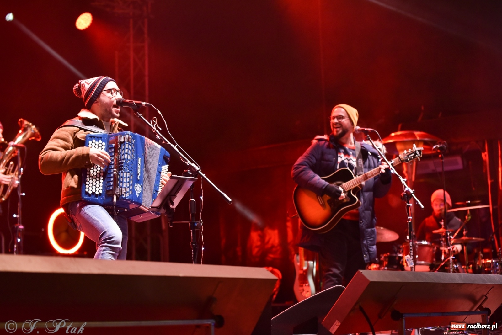 Zdjęcie w galerii na portalu naszraciborz.pl: Enej kolędowo na zamku w Raciborzu [WIDEO] wiadomości z regionu