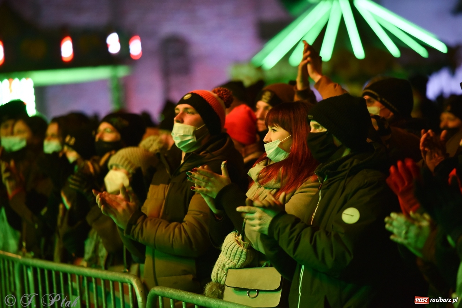 Zdjęcie w galerii na portalu naszraciborz.pl: Enej kolędowo na zamku w Raciborzu [WIDEO] wiadomości z regionu