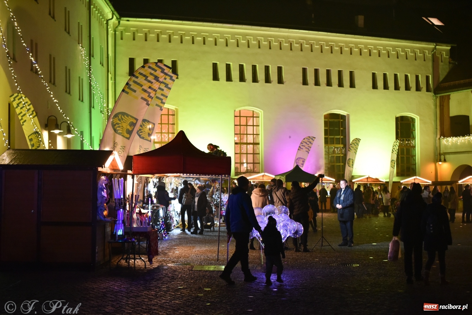 Zdjęcie w galerii na portalu naszraciborz.pl: Miraż na zamkowym jarmarku [FOTO i WIDEO] wiadomości z regionu
