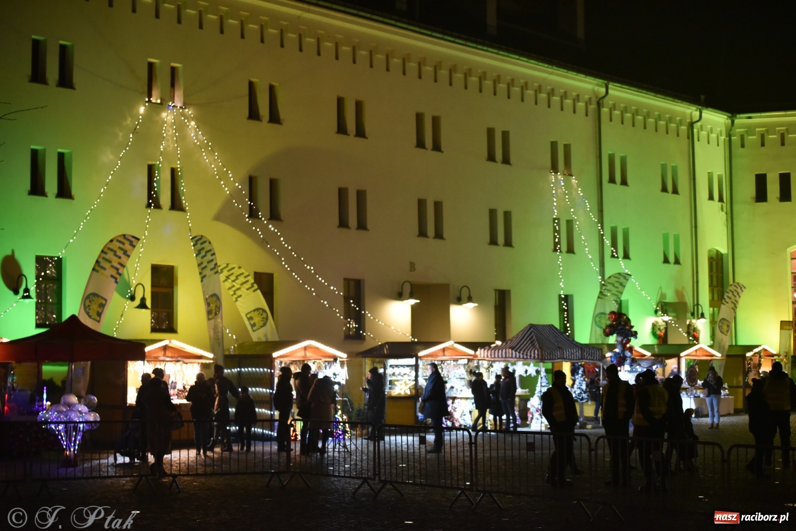 Zdjęcie w galerii na portalu naszraciborz.pl: Miraż na zamkowym jarmarku [FOTO i WIDEO] wiadomości z regionu