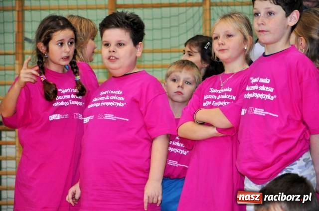 Zdjęcie w galerii na portalu naszraciborz.pl:  Przez sport i naukę do sukcesu wiadomości z regionu